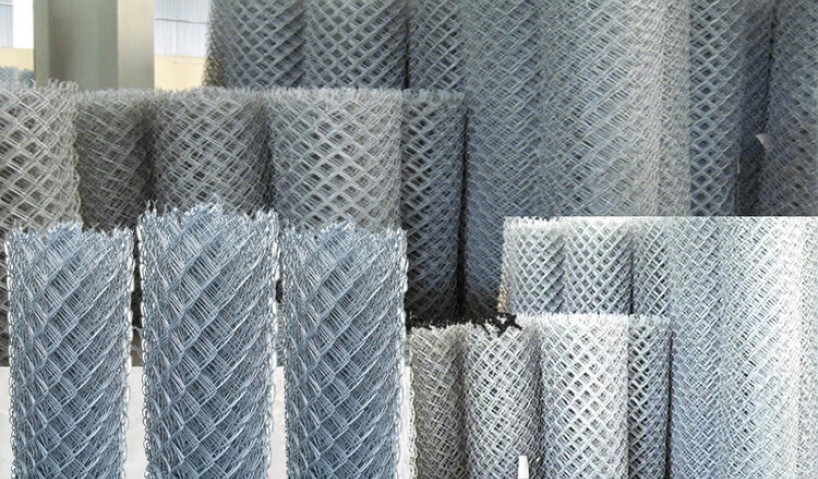 Lưới B40 khổ 1 5m bao nhiêu kg? Thông tin chi tiết cần biết trước khi mua